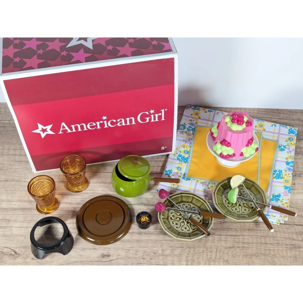 AMERICAN GIRL Julie's Fondue Set Complete w/Box RETIRED (Used For Display Only) - Picture 2 of 10